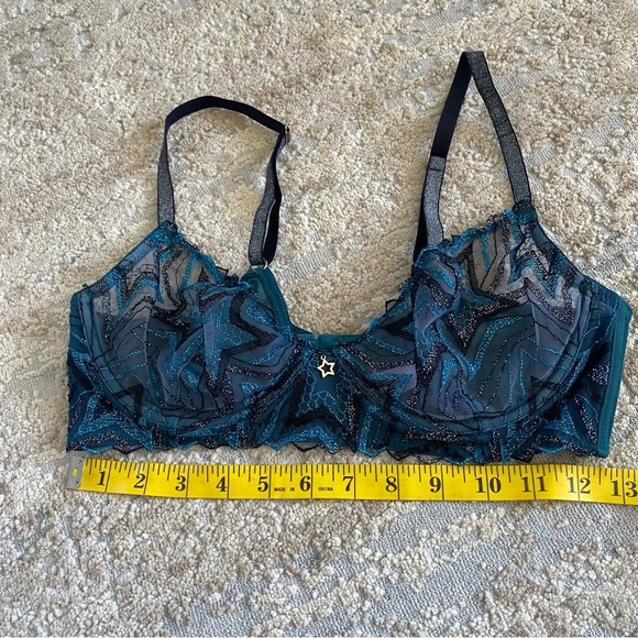 Savage X Fenty Bra Unlined Sheer Underwired Lace Teal Star Wide Back: 36C - Picture 4 of 10